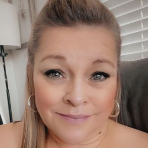 Meet your Posher, Roni